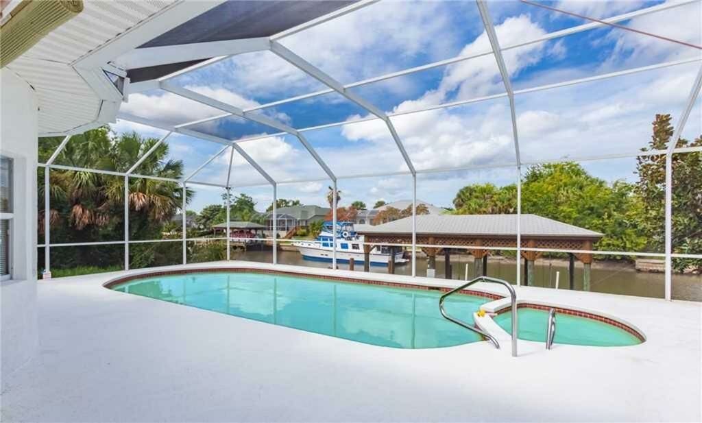 40 Cool Water Court, Palm Coast, FL 32137, United States of America. hotel inPalm Coast